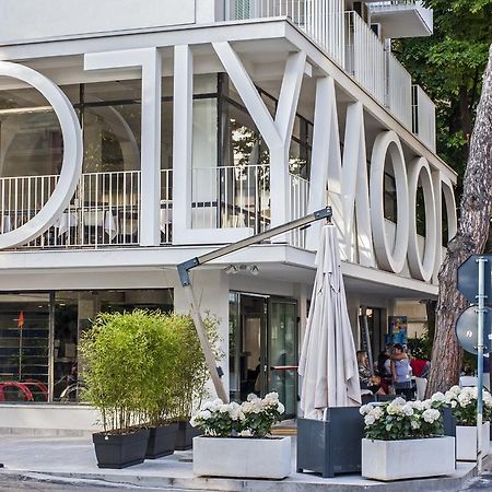 Hotel Hollywood リッチョーネ エクステリア 写真