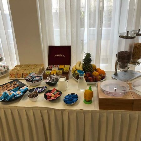Hotel Hollywood リッチョーネ エクステリア 写真